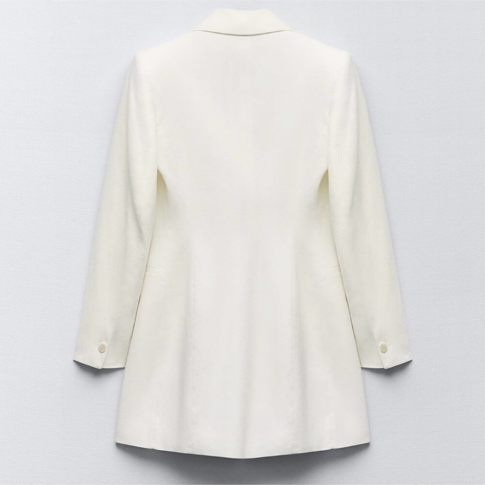 ZARA Single button front closure. Size Small, XL - Picture 3 of 5